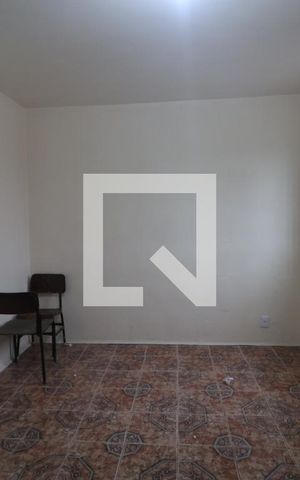 Casa à venda com 100m², 3 quartos e 2 vagasSala de TV