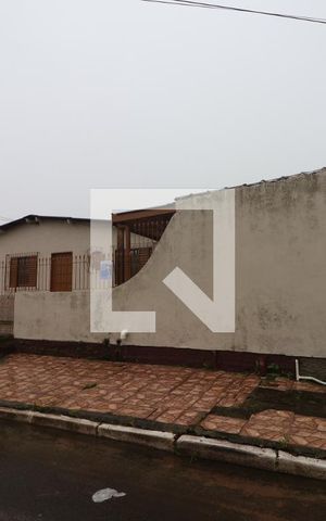 Casa à venda com 100m², 3 quartos e 2 vagasFachada
