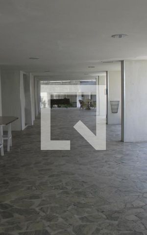 Apartamento à venda com 50m², 1 quarto e sem vagaÁrea comum