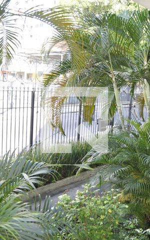 Apartamento à venda com 50m², 1 quarto e sem vagaÁrea comum