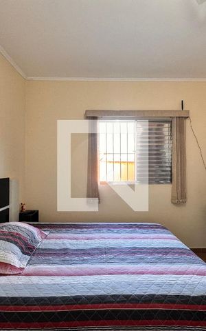 Casa à venda com 325m², 3 quartos e 5 vagas Casa à venda com 325m², 3 quartos e 5 vagasQuarto 1