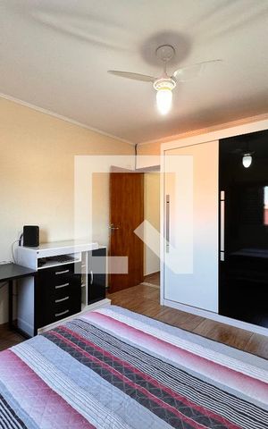 Casa à venda com 325m², 3 quartos e 5 vagas Casa à venda com 325m², 3 quartos e 5 vagasQuarto 1