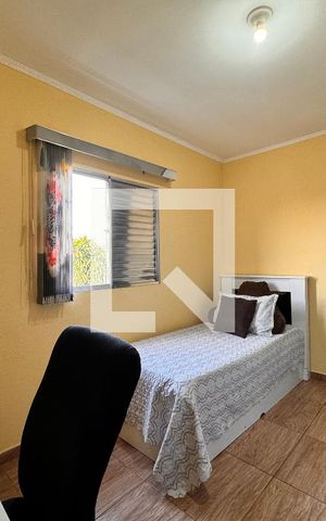 Casa à venda com 325m², 3 quartos e 5 vagas Casa à venda com 325m², 3 quartos e 5 vagasQuarto 2