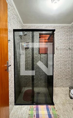 Casa à venda com 325m², 3 quartos e 5 vagas Casa à venda com 325m², 3 quartos e 5 vagasBanheiro