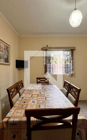 Casa à venda com 325m², 3 quartos e 5 vagas Casa à venda com 325m², 3 quartos e 5 vagasCozinha
