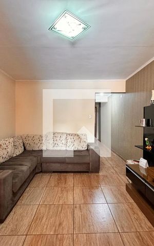 Casa à venda com 325m², 3 quartos e 5 vagas Casa à venda com 325m², 3 quartos e 5 vagasSala
