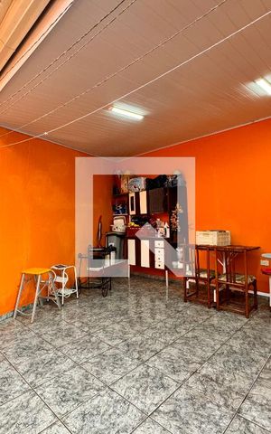 Casa à venda com 325m², 3 quartos e 5 vagas Casa à venda com 325m², 3 quartos e 5 vagasÁrea de Serviço