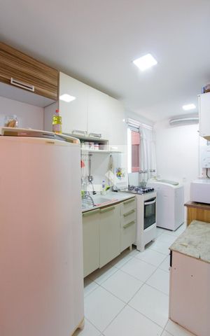 Apartamento à venda com 40m², 2 quartos e 1 vaga Apartamento à venda com 40m², 2 quartos e 1 vagaCozinha