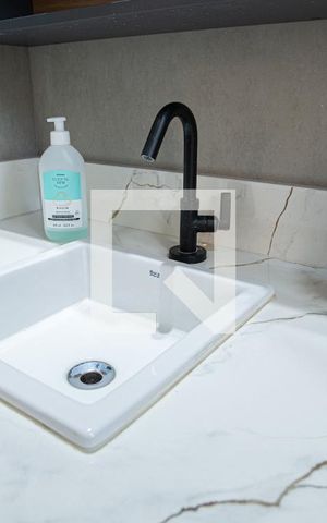 Apartamento à venda com 35m², 2 quartos e sem vaga Apartamento à venda com 35m², 2 quartos e sem vagaBanheiro