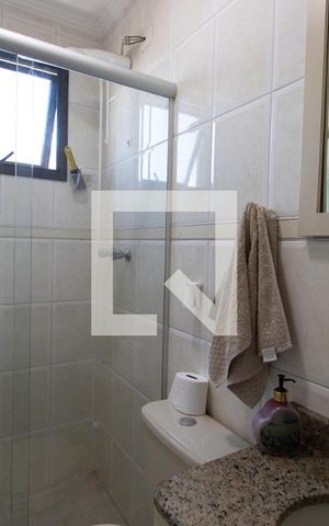 Apartamento à venda com 78m², 3 quartos e 2 vagas Apartamento à venda com 78m², 3 quartos e 2 vagasBanheiro da Suíte