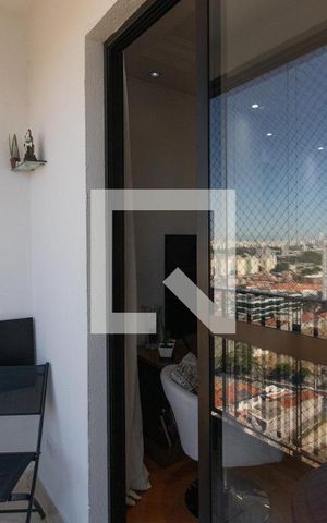 Apartamento à venda com 78m², 3 quartos e 2 vagas Apartamento à venda com 78m², 3 quartos e 2 vagas Sacada