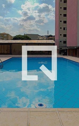 Apartamento à venda com 78m², 3 quartos e 2 vagas Apartamento à venda com 78m², 3 quartos e 2 vagasÁrea comum - Piscina