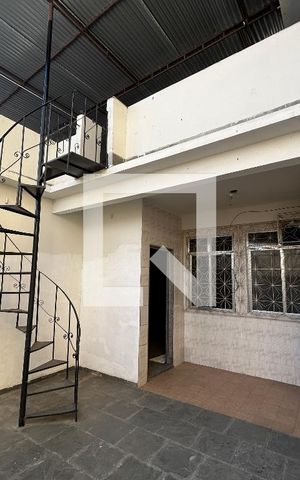 Casa à venda com 90m², 1 quarto e 1 vagaFachada