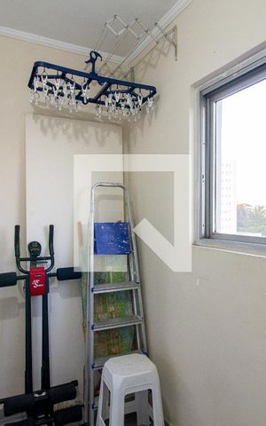 Apartamento à venda com 147m², 4 quartos e 1 vaga Apartamento à venda com 147m², 4 quartos e 1 vagaQuarto de Serviço
