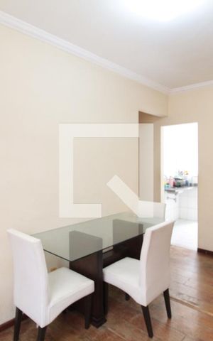 Apartamento à venda com 130m², 3 quartos e 1 vagaSala