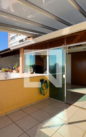 Casa de condomínio à venda com 176m², 3 quartos e 3 vagas Casa de condomínio à venda com 176m², 3 quartos e 3 vagasTerraço