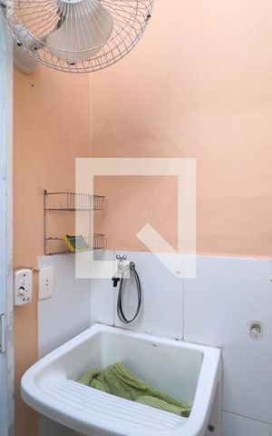 Casa de condomínio à venda com 176m², 3 quartos e 3 vagas Casa de condomínio à venda com 176m², 3 quartos e 3 vagasÁrea de serviço