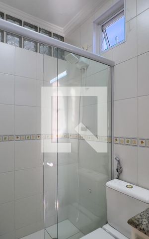 Casa de condomínio à venda com 176m², 3 quartos e 3 vagas Casa de condomínio à venda com 176m², 3 quartos e 3 vagasBanheiro