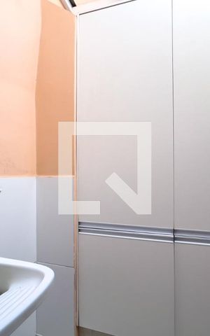 Casa de condomínio à venda com 176m², 3 quartos e 3 vagas Casa de condomínio à venda com 176m², 3 quartos e 3 vagasÁrea de serviço