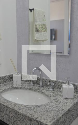 Studio para alugar com 22m², 0 quarto e sem vagaBanheiro do Studio