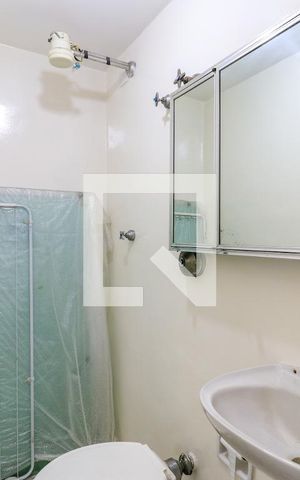 Apartamento à venda com 120m², 2 quartos e 1 vaga Apartamento à venda com 120m², 2 quartos e 1 vagaBanheiro de Serviço
