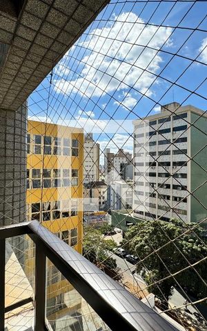 Apartamento à venda com 106m², 3 quartos e 2 vagas Apartamento à venda com 106m², 3 quartos e 2 vagasVaranda