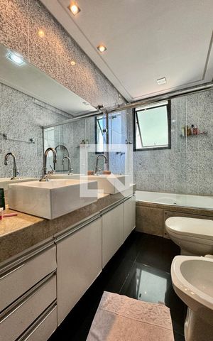 Apartamento à venda com 106m², 3 quartos e 2 vagas Apartamento à venda com 106m², 3 quartos e 2 vagasBanheiro 2