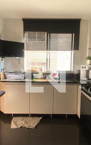 Apartamento para alugar com 120m², 4 quartos e 2 vagasCozinha