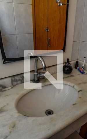 Casa à venda com 130m², 3 quartos e 4 vagasLavabo