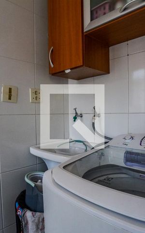 Casa à venda com 130m², 3 quartos e 4 vagasÁrea de Serviço