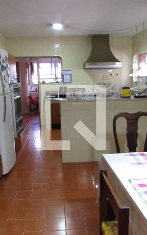 Apartamento à venda com 400m², 4 quartos e 3 vagasCozinha