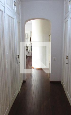 Apartamento à venda com 400m², 4 quartos e 3 vagasCloset Suíte Master