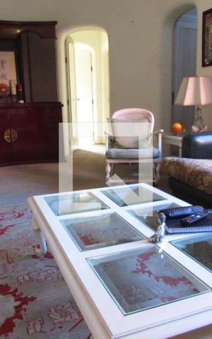 Apartamento à venda com 400m², 4 quartos e 3 vagasSala de TV