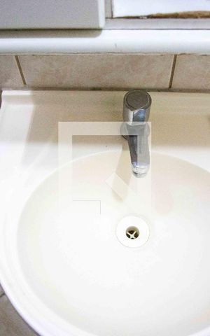 Casa à venda com 200m², 3 quartos e 2 vagasLavabo