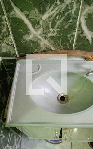 Casa à venda com 200m², 3 quartos e 2 vagasBanheiro Área de Serviço