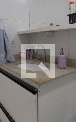Apartamento à venda com 81m², 3 quartos e 2 vagasBanheiro