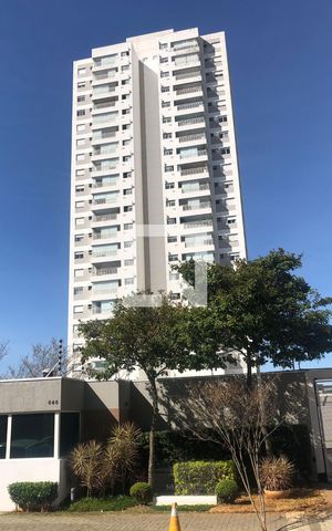 Apartamento à venda com 81m², 3 quartos e 2 vagasFachada