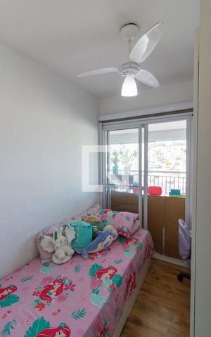 Apartamento à venda com 81m², 3 quartos e 2 vagasQuarto 3