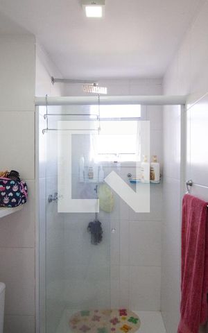 Apartamento à venda com 81m², 3 quartos e 2 vagasBanheiro da Suíte