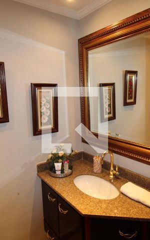 Apartamento para alugar com 230m², 3 quartos e 4 vagasLavabo