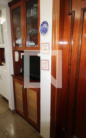 Apartamento para alugar com 230m², 3 quartos e 4 vagasCopa