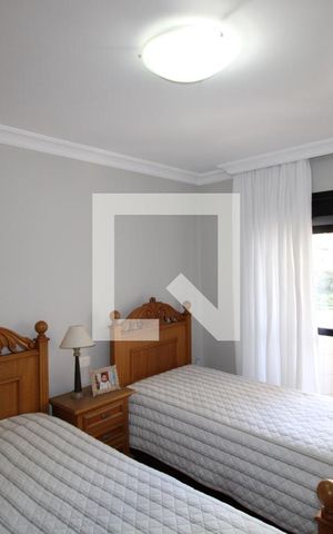 Apartamento para alugar com 230m², 3 quartos e 4 vagasSuíte 2
