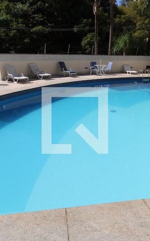 Apartamento para alugar com 230m², 3 quartos e 4 vagasÁrea comum - Piscina