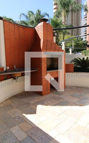 Apartamento para alugar com 230m², 3 quartos e 4 vagasÁrea comum - Churrasqueira