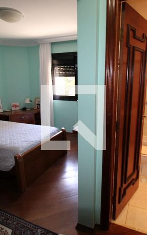 Apartamento para alugar com 230m², 3 quartos e 4 vagasSuíte 1