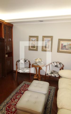 Apartamento para alugar com 230m², 3 quartos e 4 vagasSala