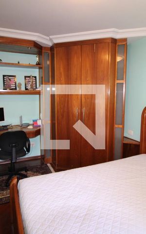 Apartamento para alugar com 230m², 3 quartos e 4 vagasSuíte 1