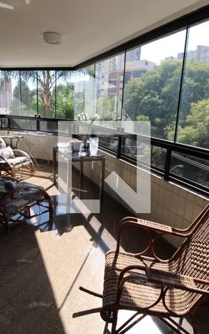 Apartamento para alugar com 230m², 3 quartos e 4 vagasVaranda