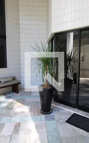 Apartamento para alugar com 230m², 3 quartos e 4 vagasÁrea comum - Salão de festas