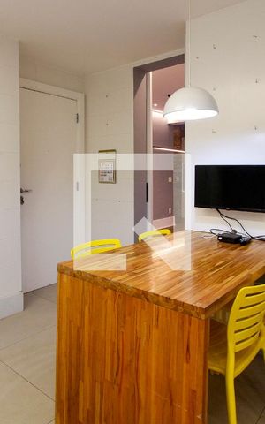 Apartamento à venda com 200m², 3 quartos e 2 vagas Apartamento à venda com 200m², 3 quartos e 2 vagasCozinha